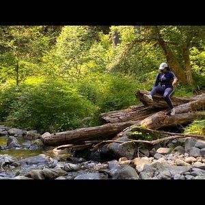 Meet your Posher, Precious